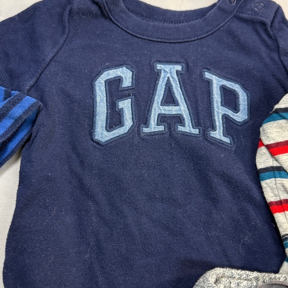 GAP Infant 3-piece Set - Navy, Gray, and Multicolor Stripes - Picture 2 of 7